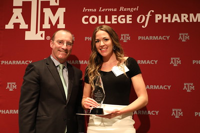 Koren-Dunn---Moores-Pharmacy-Award-2022.jpg